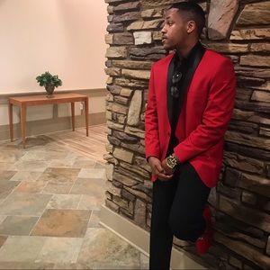 Meet your Posher, Thaddeus